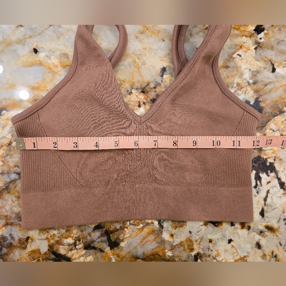 Everlane The Seamless Bra V Neckline Size XS/S - Picture 5 of 6
